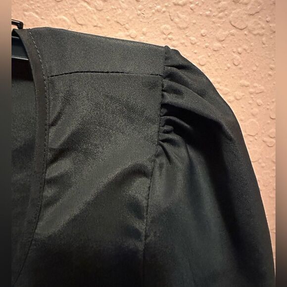 Xhilaration grey long sleeve blouse - Picture 5 of 10